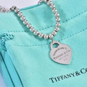 Tiffany and Co. heart beaded necklace with box dustbag and card GIFTABLE